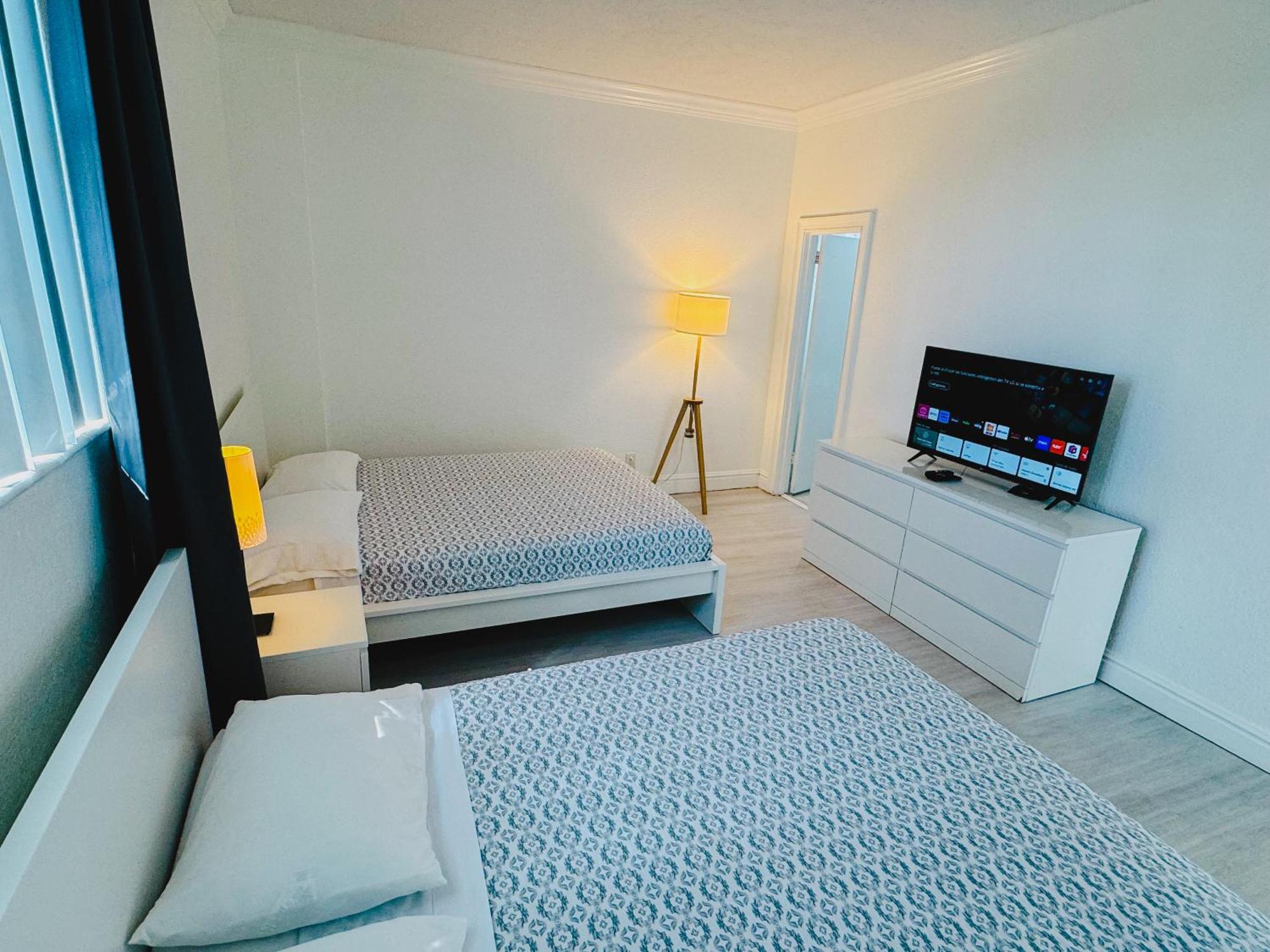 Miami Hollywood Great Two Bedroom Apartment With Channel View 006-22Bvic 외부 사진