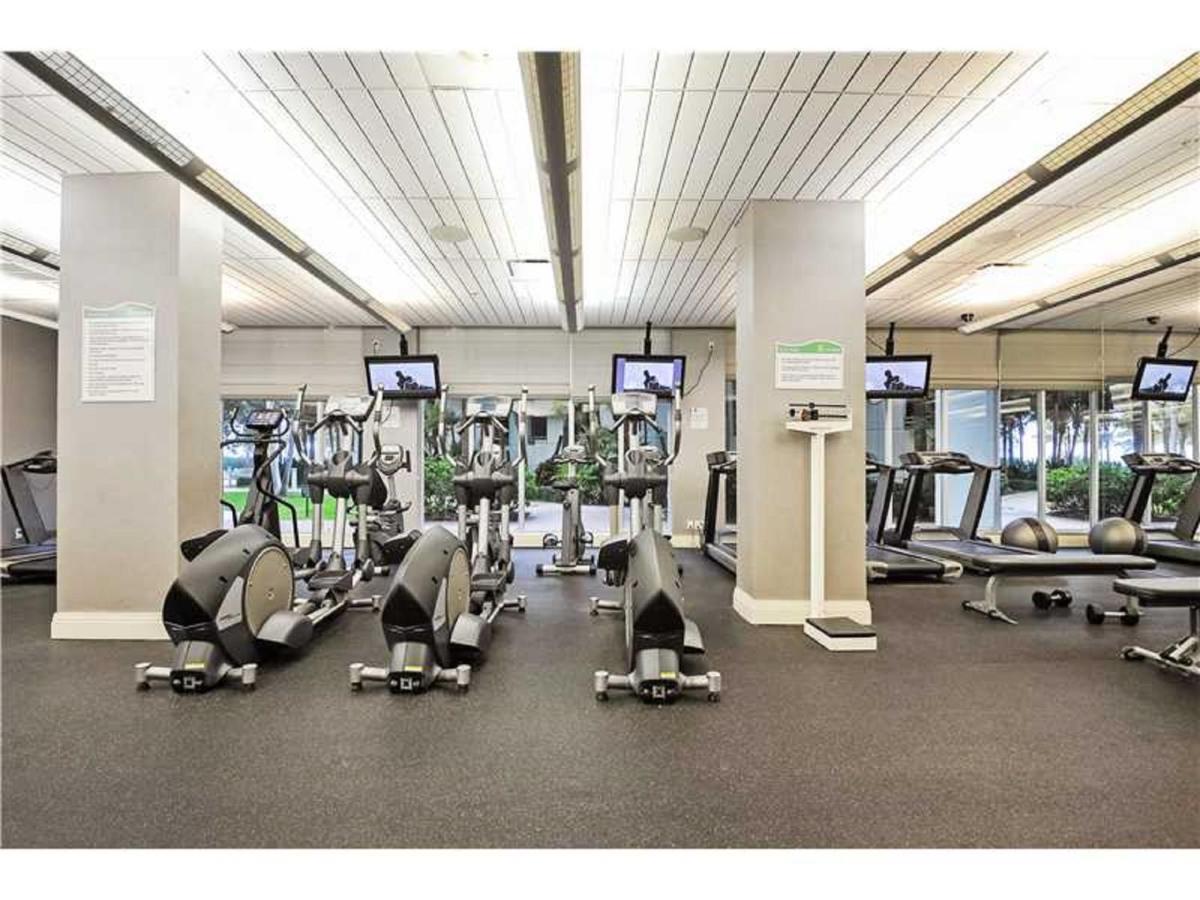 Miami Hollywood Great Two Bedroom Apartment With Channel View 006-22Bvic 외부 사진